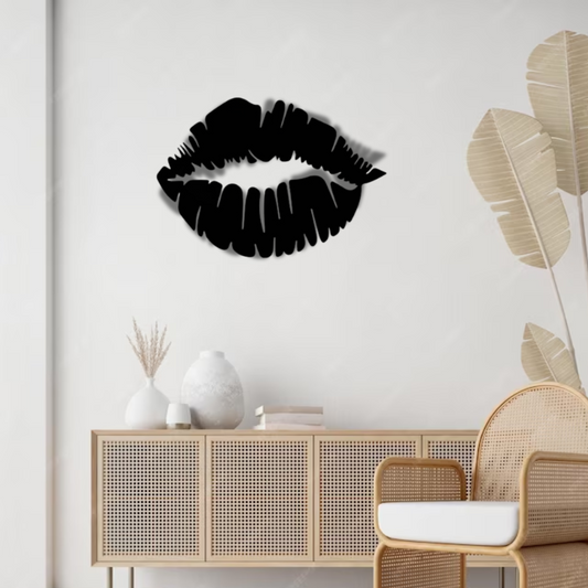 Kiss Wall Art