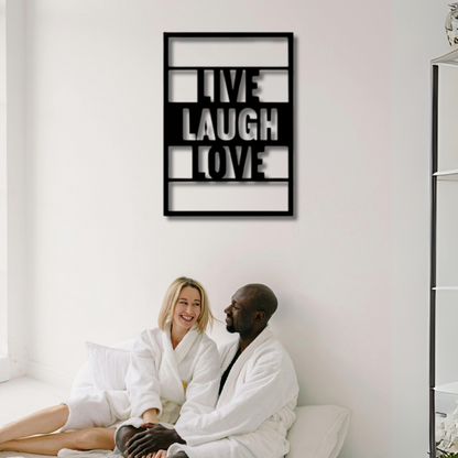 عش اضحك احب