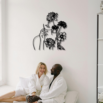 وجه المرأة والزهرة